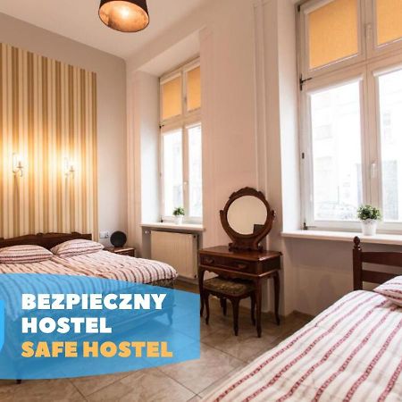 Puffa Hostel Lux Варшава Екстер'єр фото