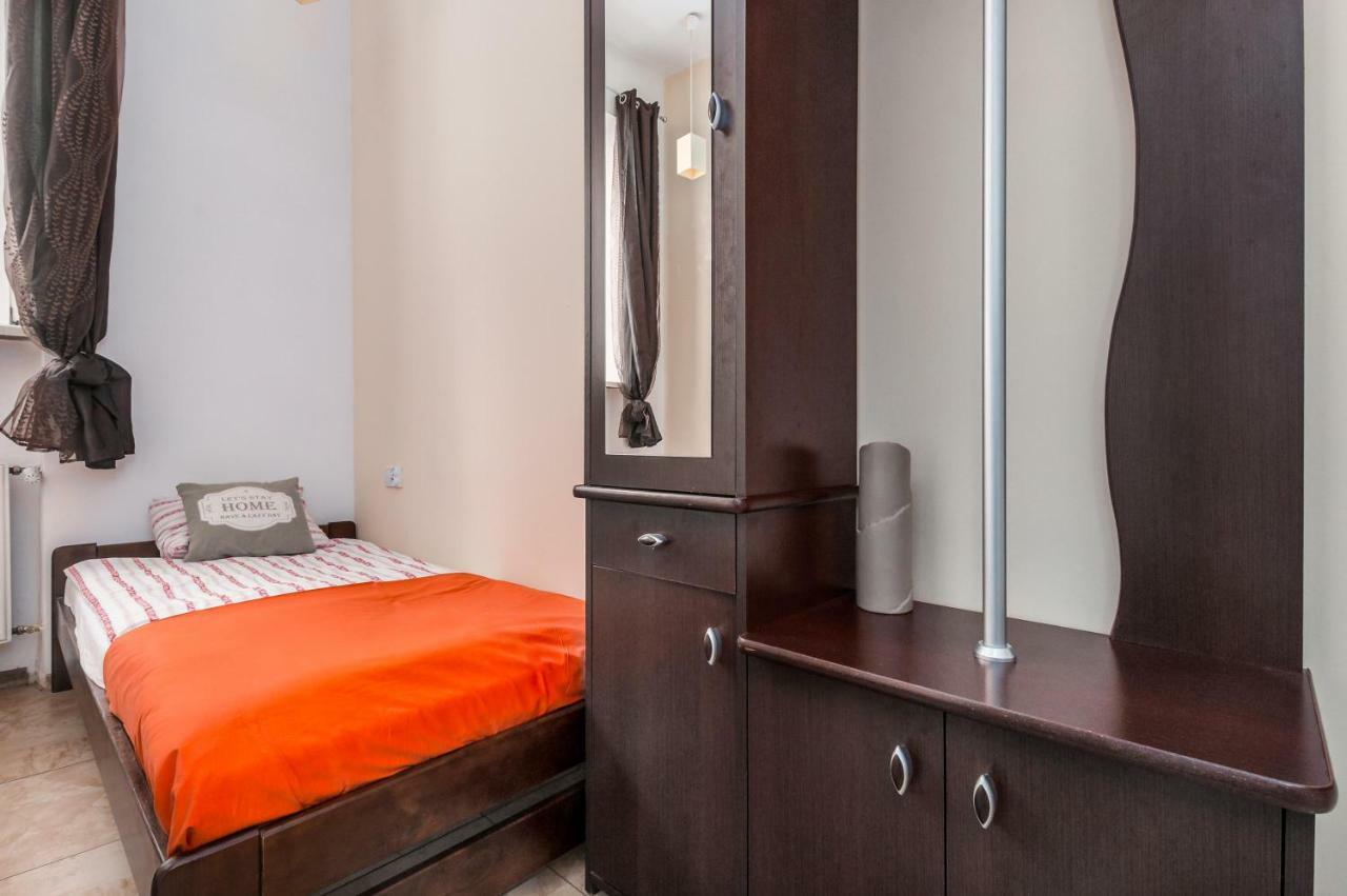 Puffa Hostel Lux Варшава Екстер'єр фото